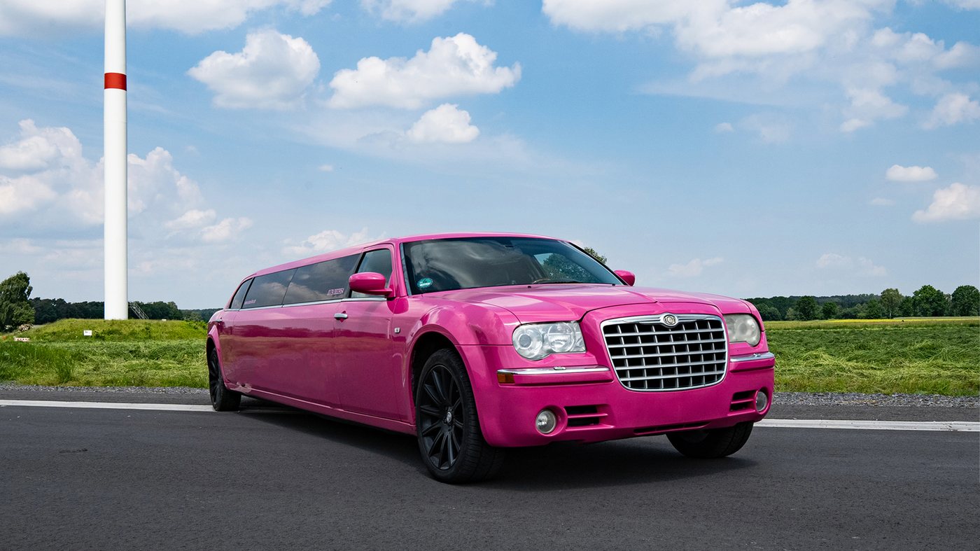 Chrysler Barbie — jet door